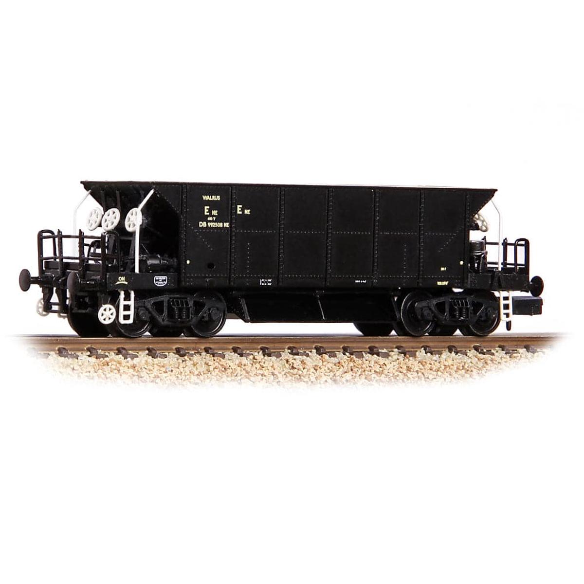 Graham Farish N BR Bogie Hopper Wagon DB992508NE BR Departmental Black