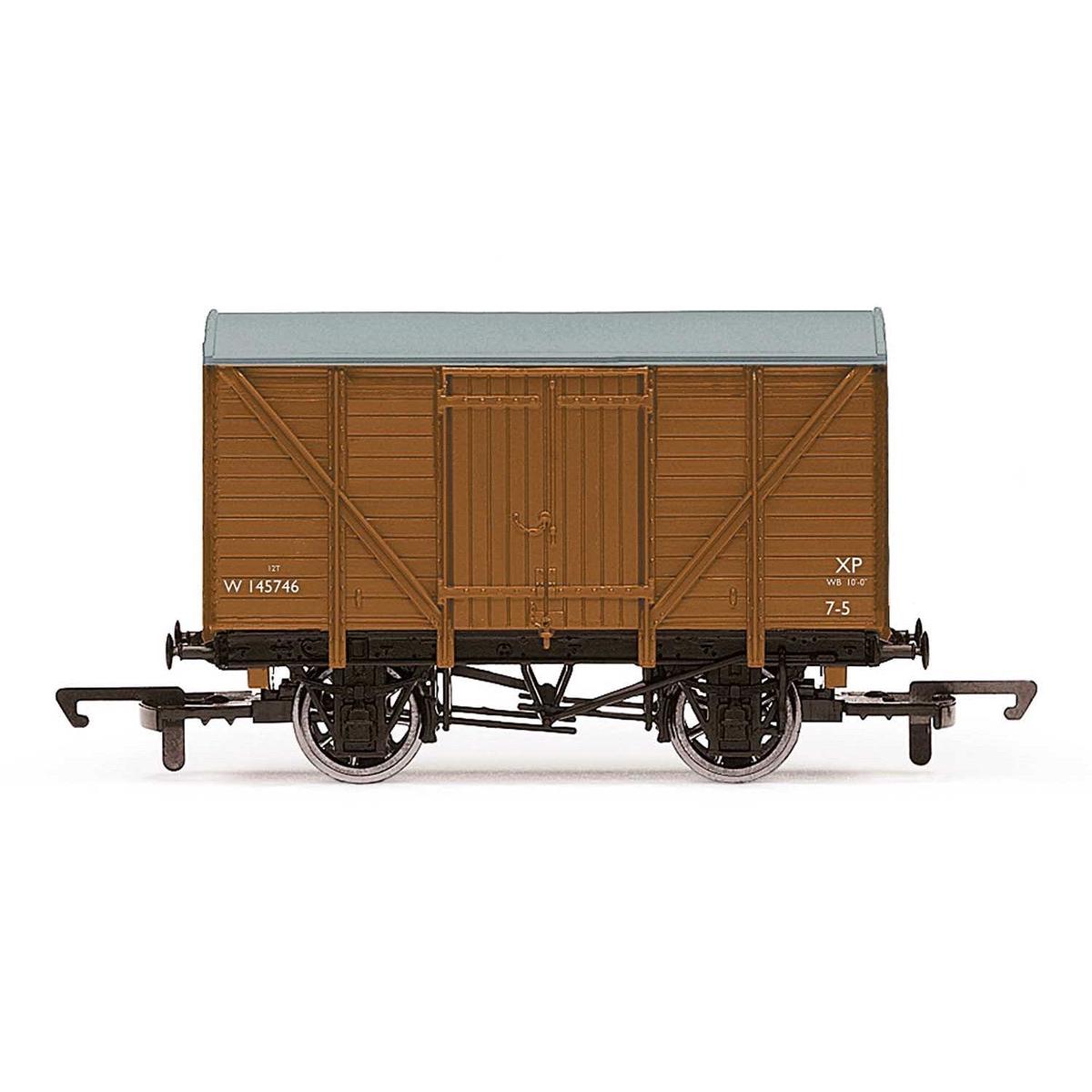 Hornby OO BR Vent Van Era 4