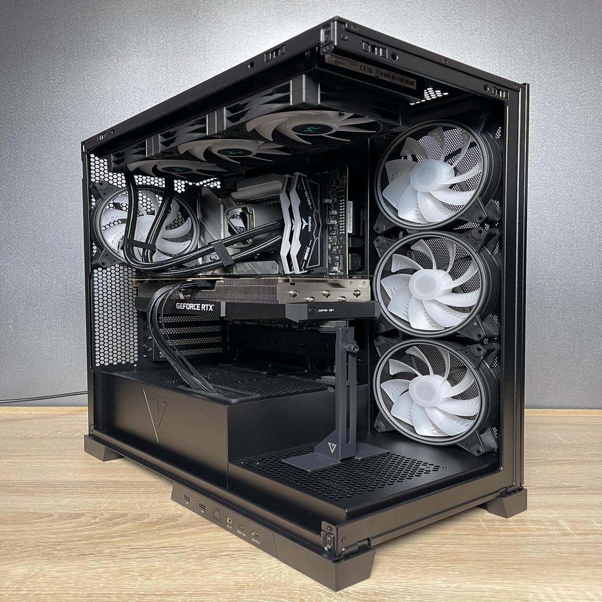 Custom Gaming PC/ Ryzen 7 5800X/ 32GB/ 1TB NVMe/ RTX 4070 Ti SUPER