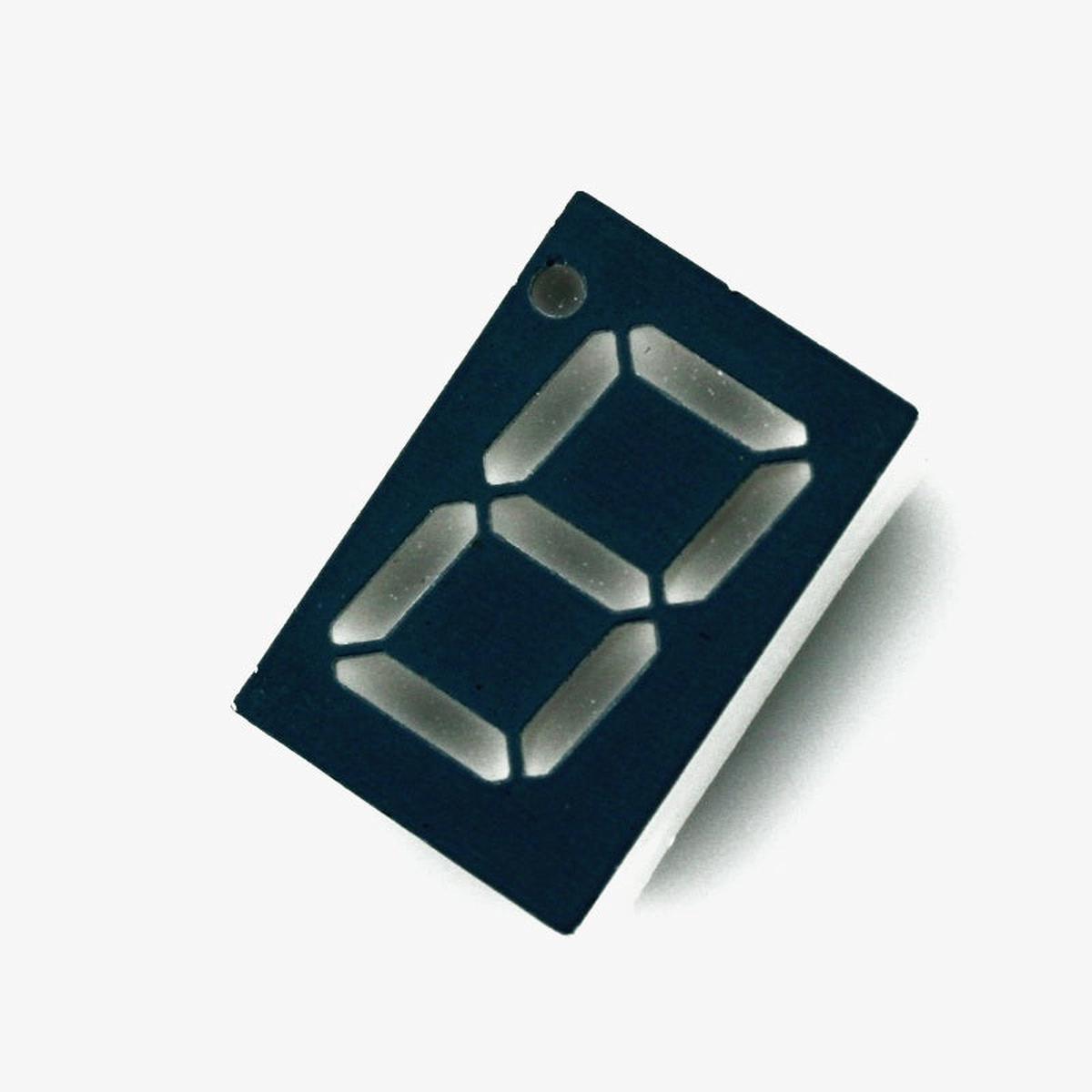 7-Segment Display (Common Anode) - Red - 0.56 inch