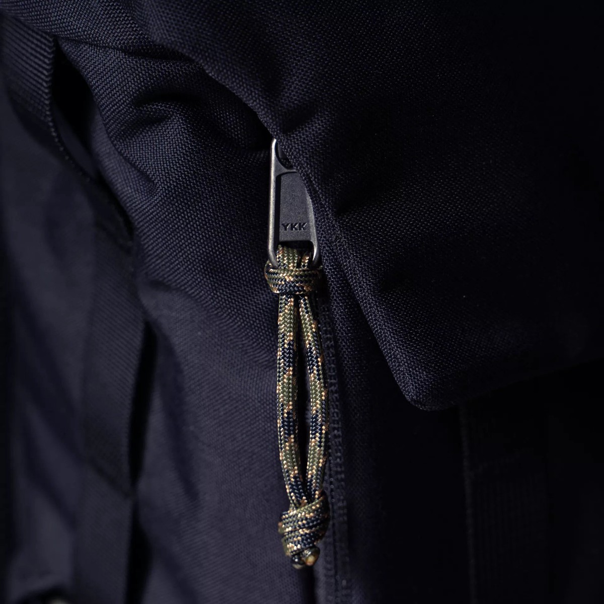 Paracord Zipper Pulls 009 (set of 4)