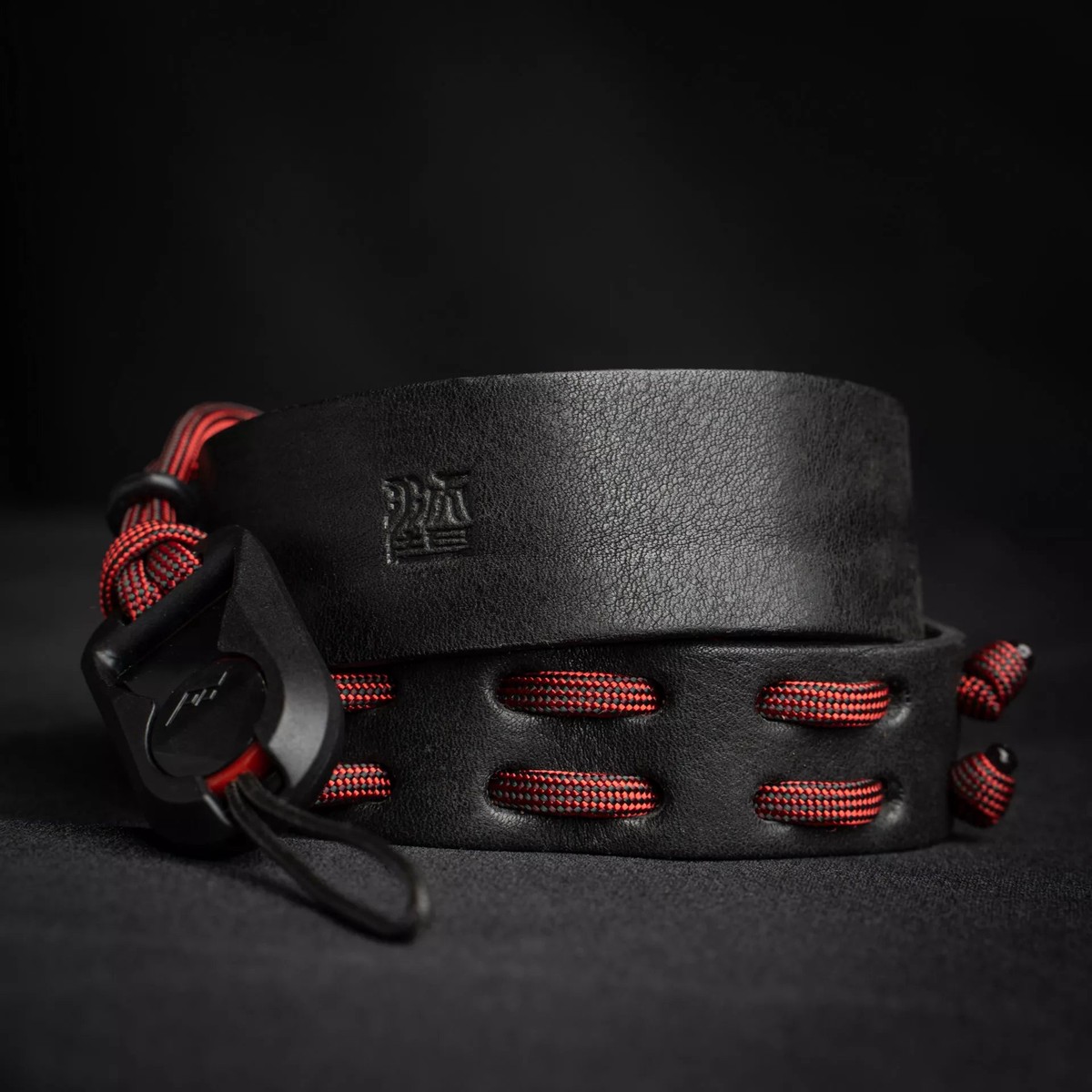 Parashooter Camera Neck Strap 011 Black Red