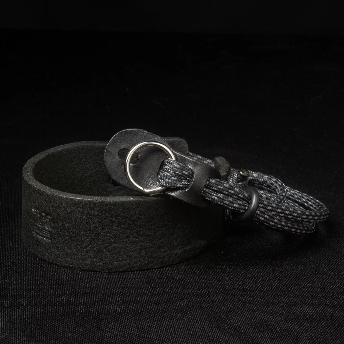 Parashooter Wrist Strap 015 Black Iron