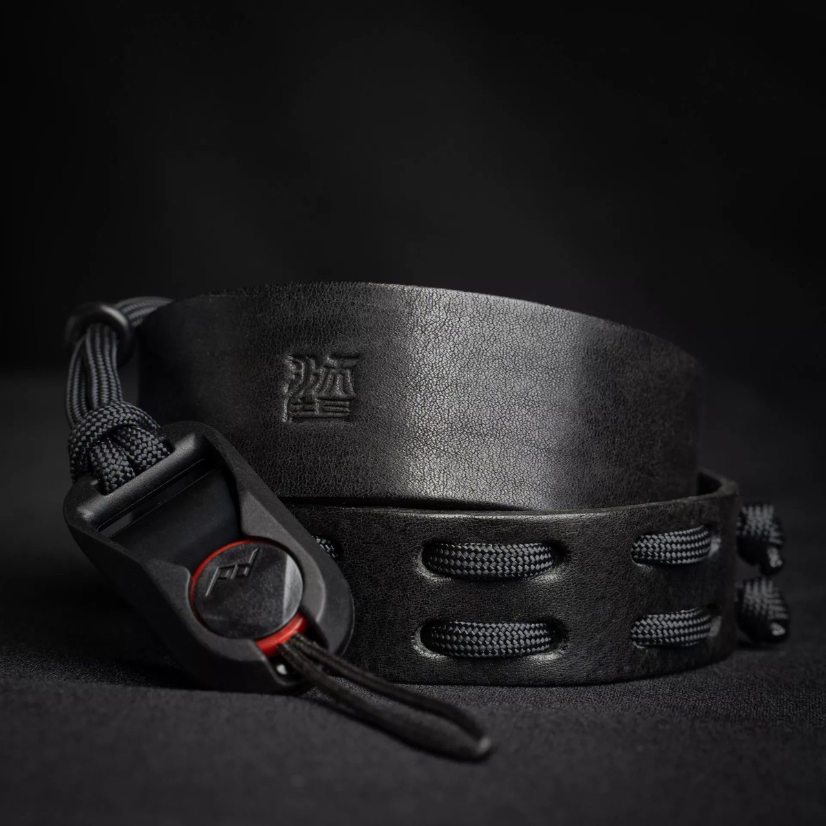 Parashooter Camera Neck Strap 013 Dark