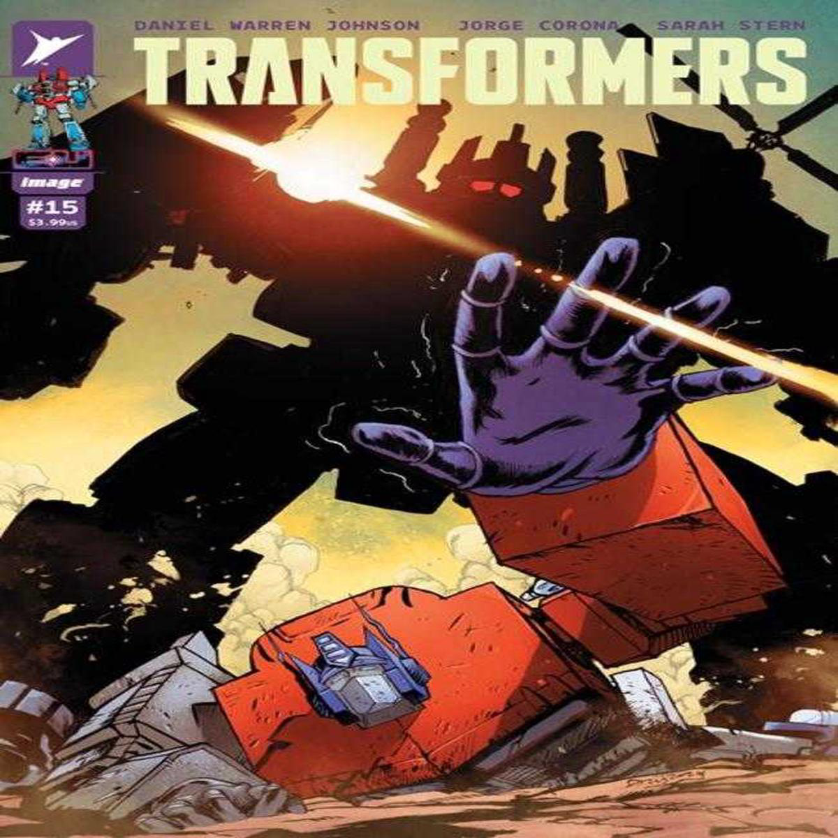 Transformers 15 Cover A Johnson 038 Spicer Image Vol 1 (2024)
